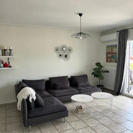Athena's Sea View Apartment *